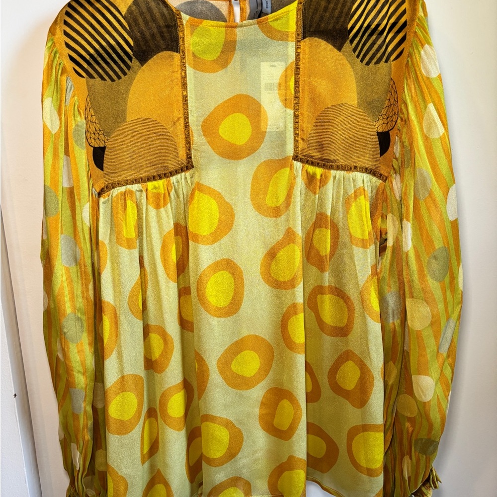 ANTHROPOLOGY BLINK BL^NK LONDON Peasant Blse 3 Back Back Buttons  Sz L